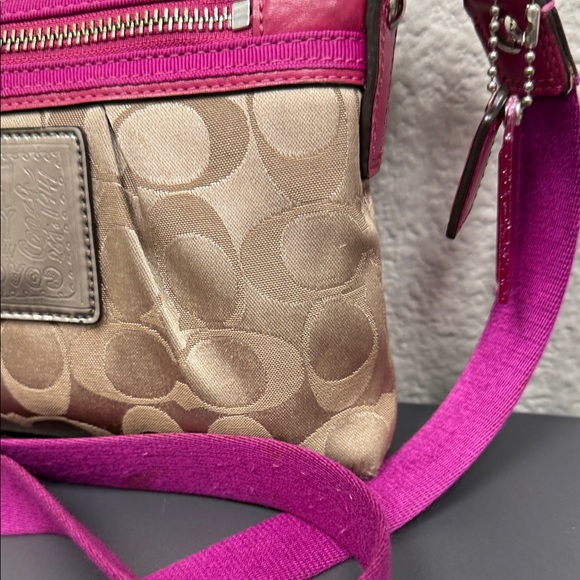 Coach Poppy Fuchsia and Tan Crossbody Bag - Picture 2 of 10